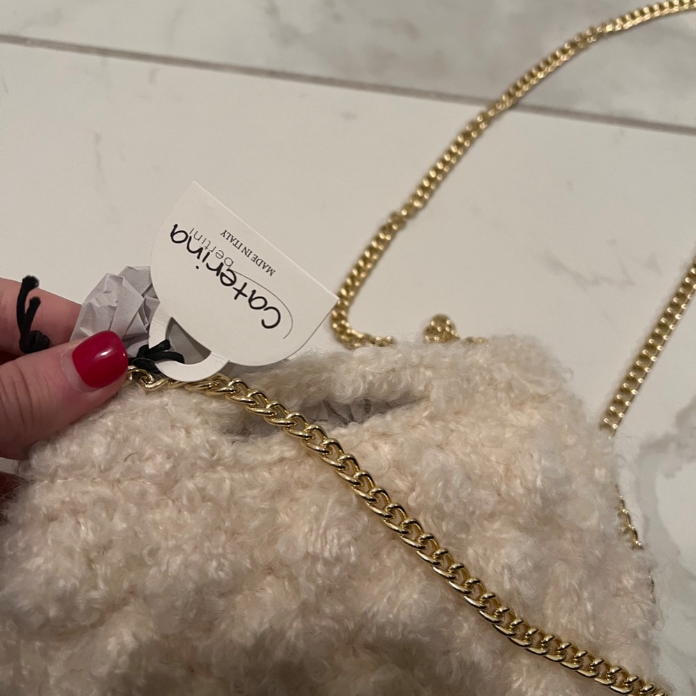 Caterina Bertini White Mohair Crossbody Bag - NWT - Picture 6 of 6